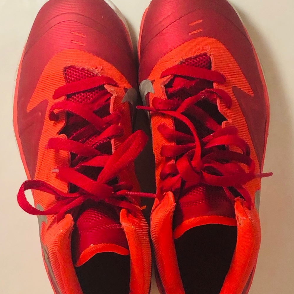 Red hyper dunks - Picture 5 of 5